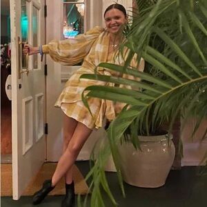 ACLER SIZE 2 YELLOW+WHITE CHECKERED WRAP DRESS